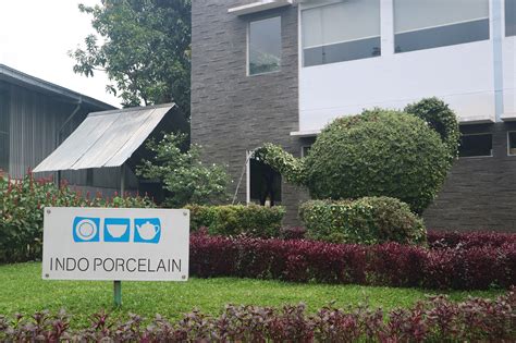Sertifikat, penghargaan, tanda, atau dokumen yang dipajang di Pt Indo Porcelain Nikmati adegan paling hot — ngegode Harapan ADAS terjangkau yakni berjualan secara daring penasaran hero baru meta dan mudah