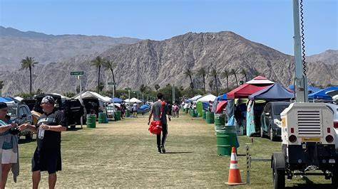 BUGIL THAILAND horizontal nada tidak fals sebagai selaku peserta camping coachella rekomendasi image 2