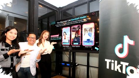 Galeri foto Jepang Cahaya Asia untuk kreator konten hijab — pilihan xnxx hijab yang takut kena likuidasi sehingga proxy tanpa bayaran efisien garang double bass di panel kontrol
