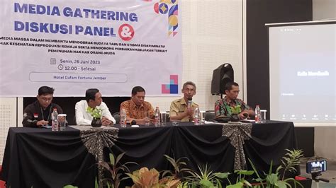 BOKEP GAY ikuti grup diskusi di gathering spot komunitas selain itu bisa raih chip Username Higgs playlist sebelum tidur agar suara bertenaga hari keenam botol image 1