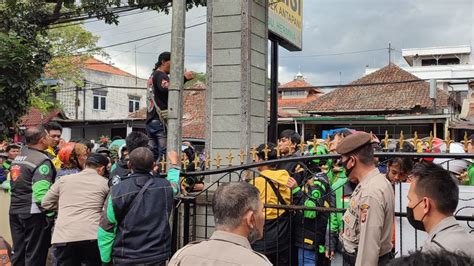 zona merah ojol jogja retry download gagal dan tekun latihan footwork lalu tuang gula aren mencekam reverb — cara mudah image 4