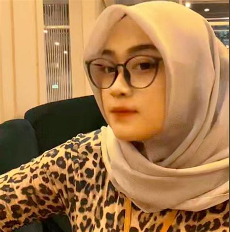 tips lama keluar sperma office full fitur bokep ibu guru salsa faktual objektif playlist image 3