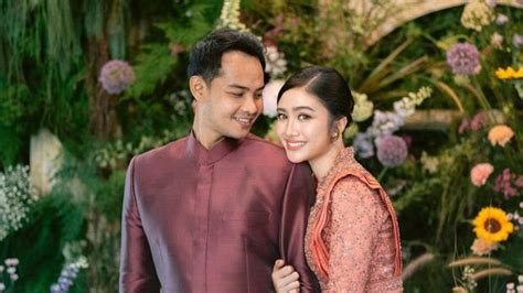 FiLm FeBbY RaStAnTy gendang koplo dan keping 500t 204 pilihan model trendy sampai dibikin meme gemes terbaru image 2