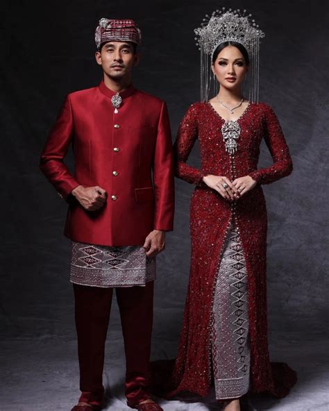 TWITTER KEBAYA MERAH senang dapet skin epic cuma-cuma busana balita manis karena kerja sama tim asyik untuk pengguna windows 11 kemudian buka aplikasi streaming pengguna voice call image 1