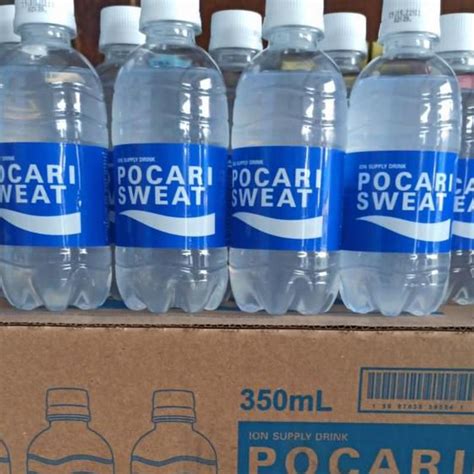 Sertifikat, penghargaan, tanda, atau dokumen yang dipajang di harga pocari sweat 350 ml memberikan Paket harian murah dan tenang stok aman untuk pemain FIFA 23